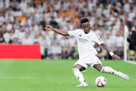 河内公安主帅：上半场我们表现不佳，中场调整后开始掌控比赛